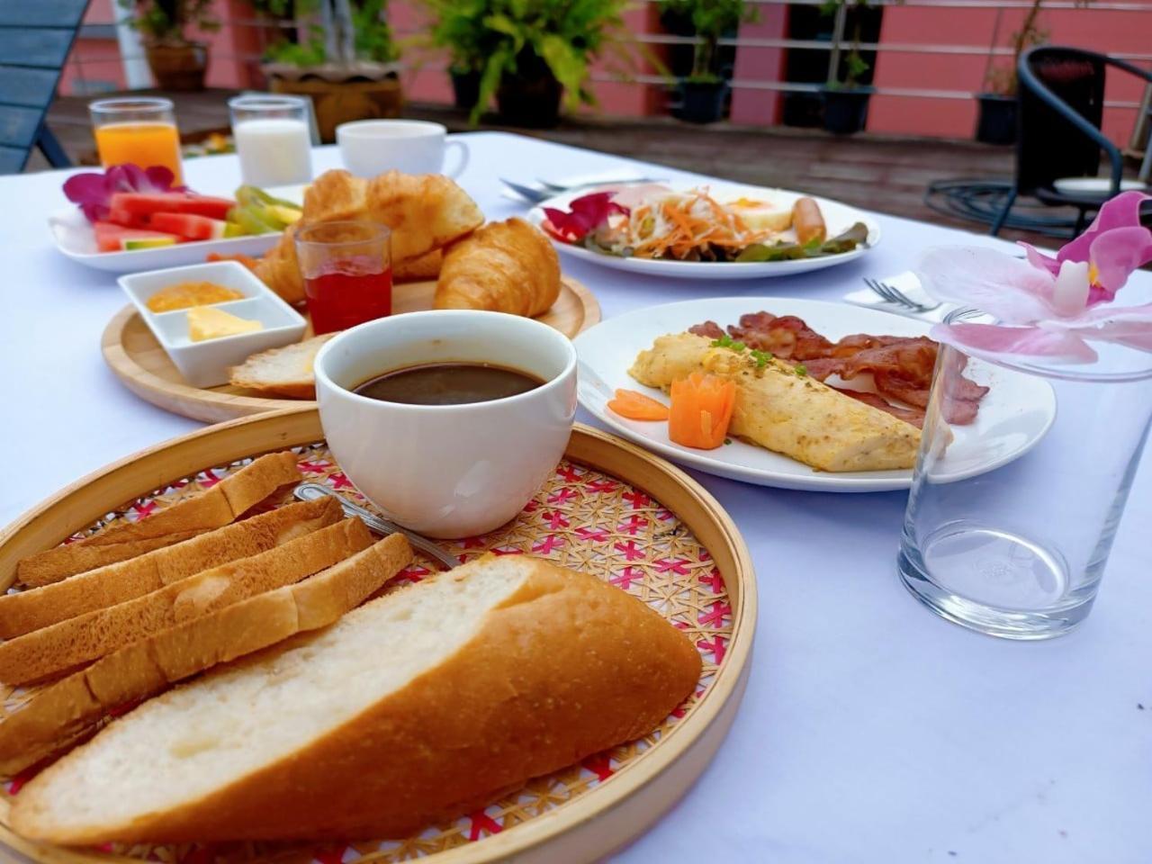 Ananya Residence Amata City Hotel Çonburi Dış mekan fotoğraf